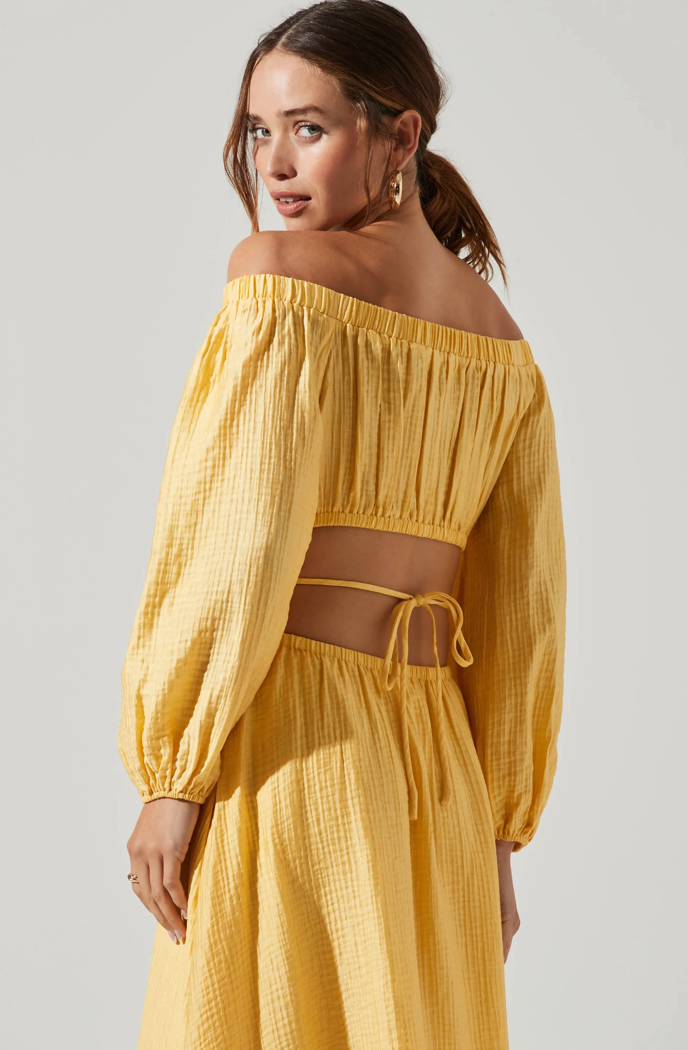 Cassian Cutout Off Shoulder Midi Dress