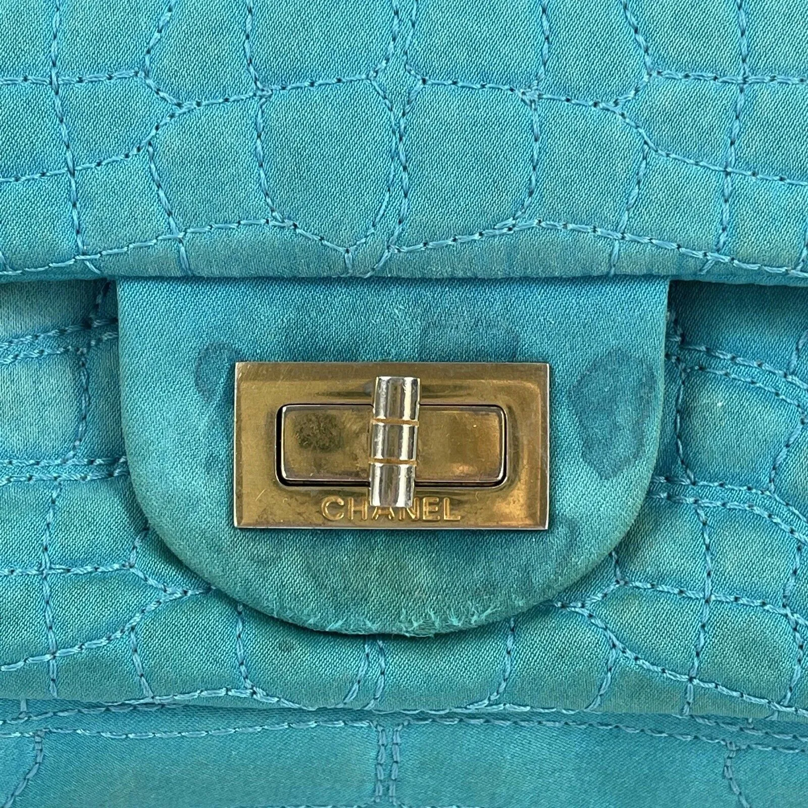 CHANEL - Reissue Small 2.55 Satin Crocodile Stitche - Turquoise / Gold Crossbody