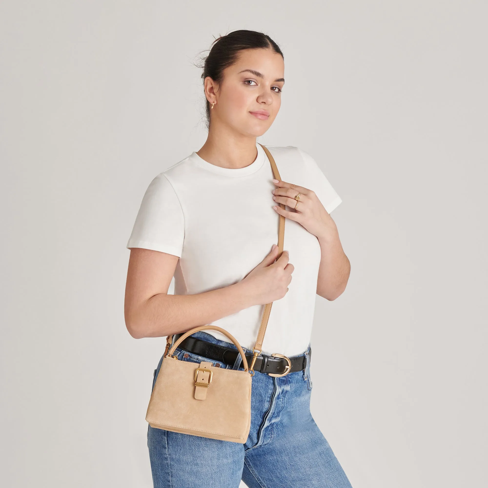 CHARLY CROSSBODY TAN SUEDE