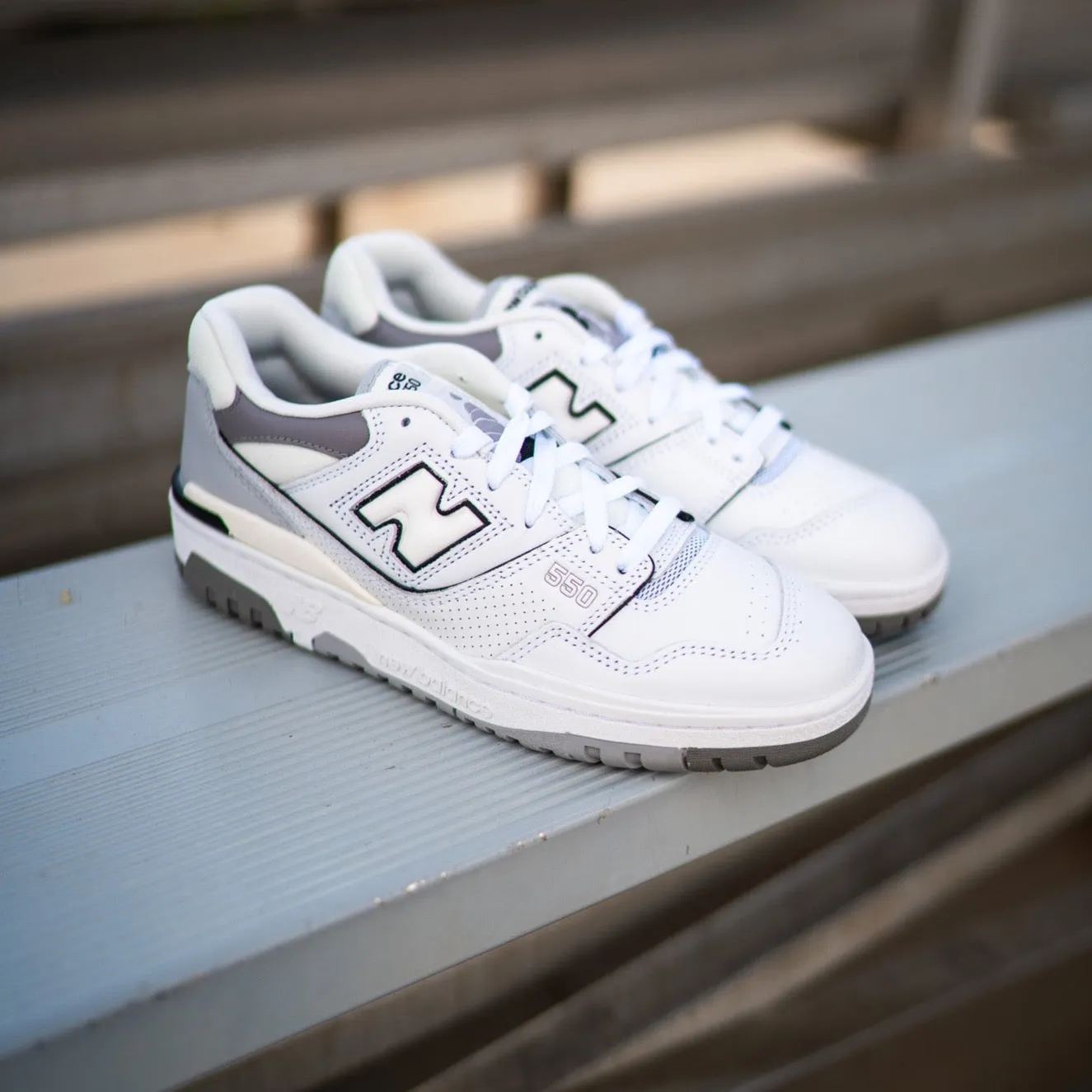 Mens New Balance 550 (White/Grey) - BB550PWA