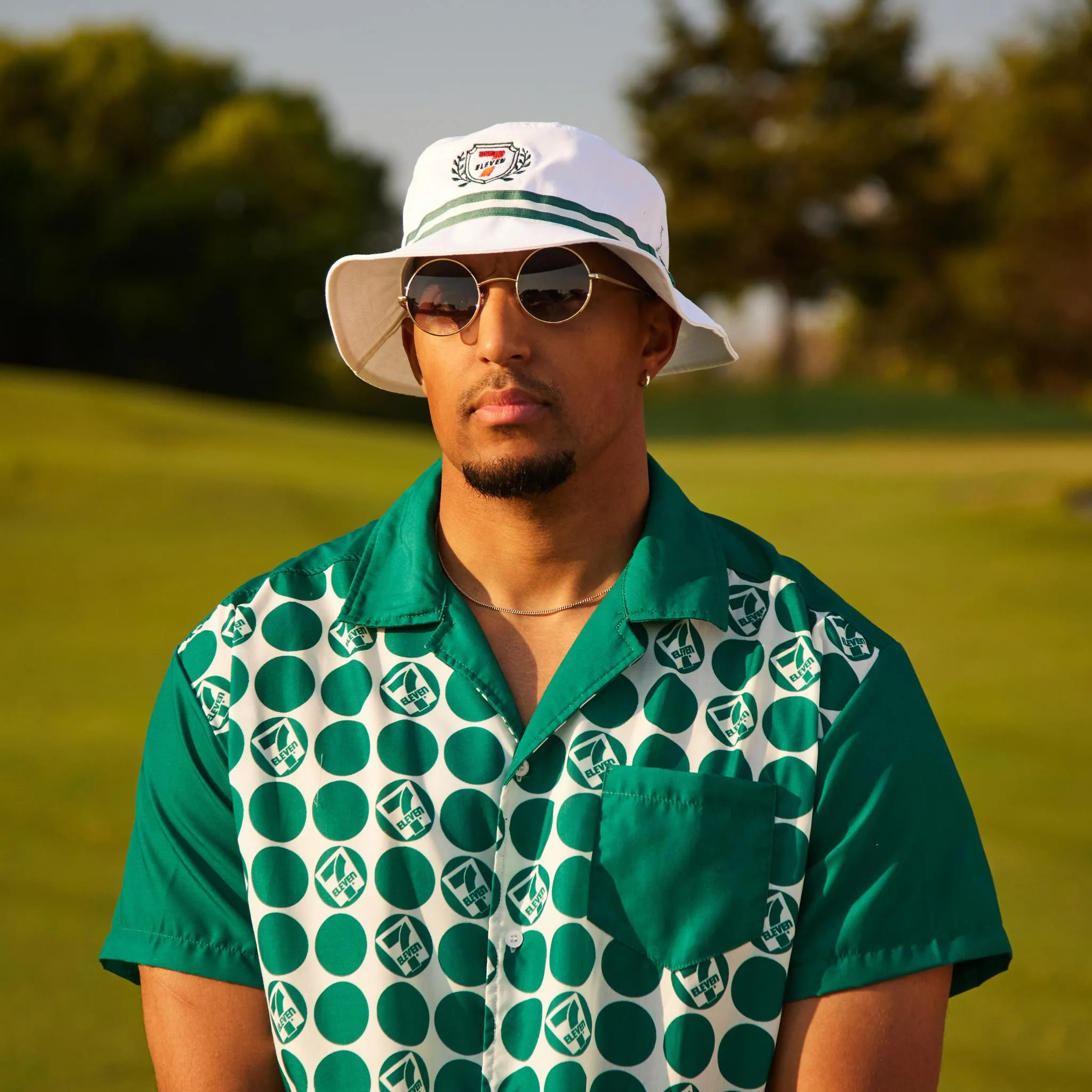 Retro 7-Eleven® Dot Button Up - Green