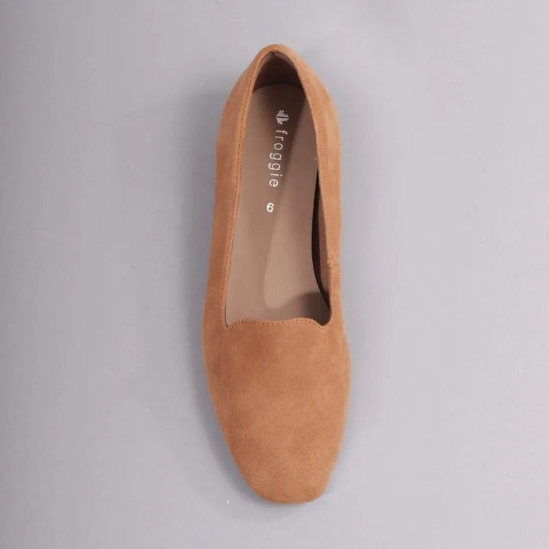 Slipper Cut Pump in Tan Suede - 12467