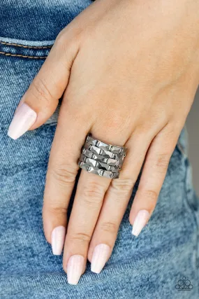 🧡Paparazzi🧡 Checkered Couture🧡Silver🧡Ring🧡